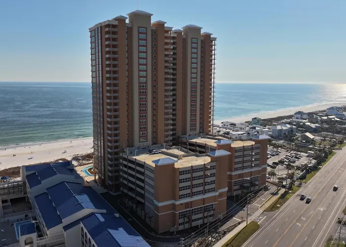 Phoenix Gulf Towers 806 Apartment