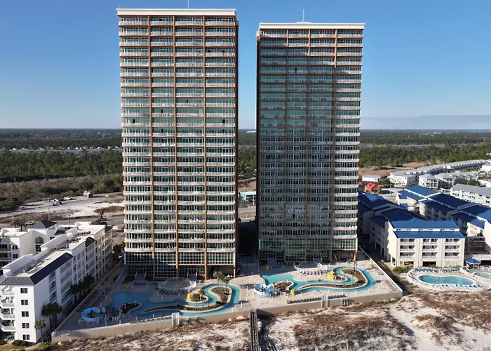 Phoenix Gulf Towers 806 Apartment